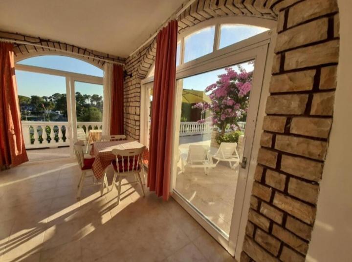 Apartments & Rooms Mila Banjol المظهر الخارجي الصورة